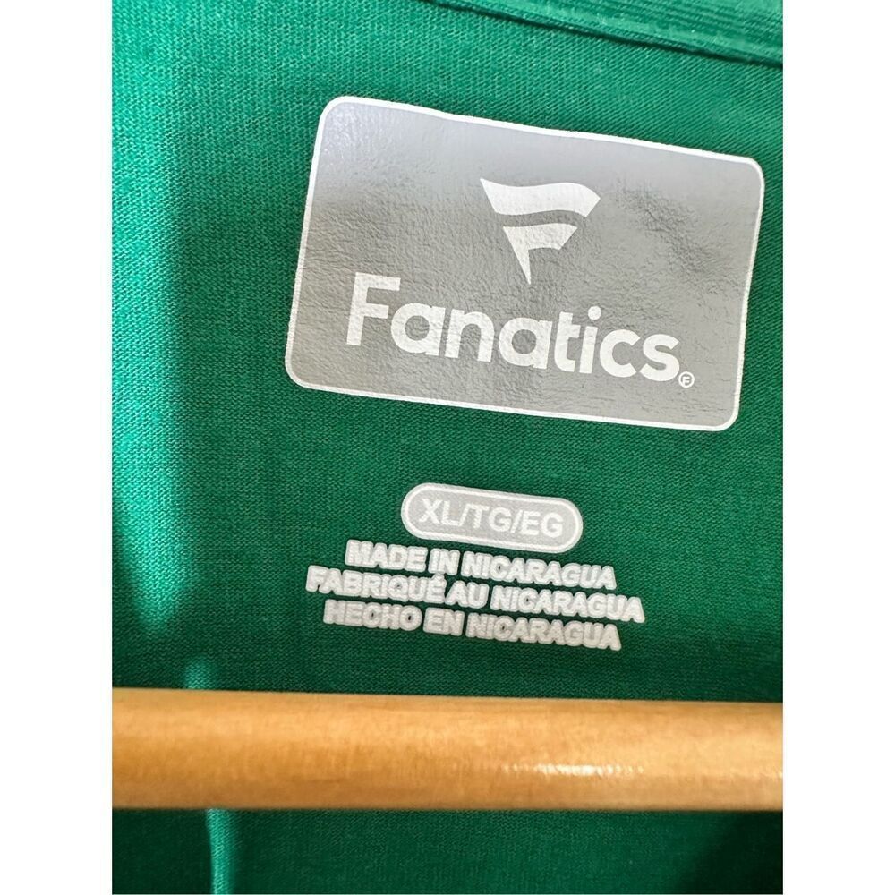 🏈 Philadelphia Eagles Fanatics NFL Long Sleeve Green Logo Tee Size XL - Picture 2 of 3